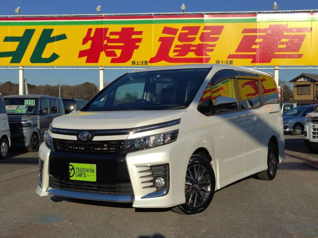 トヨタ　ヴォクシー　ＺＳ