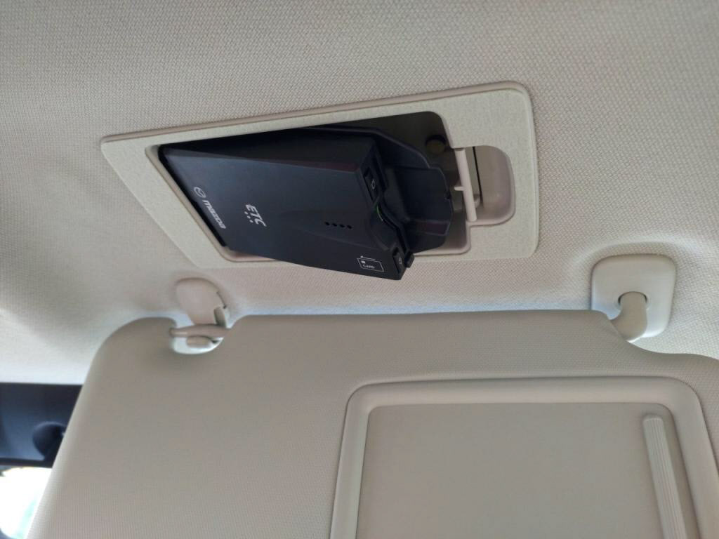 デミオ１５Ｓノーブルクリムゾンの写真 20