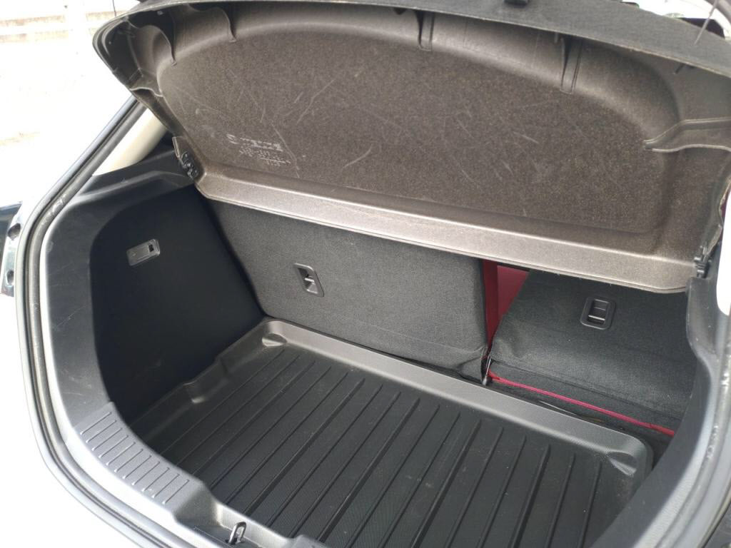 デミオ１５Ｓノーブルクリムゾンの写真 27