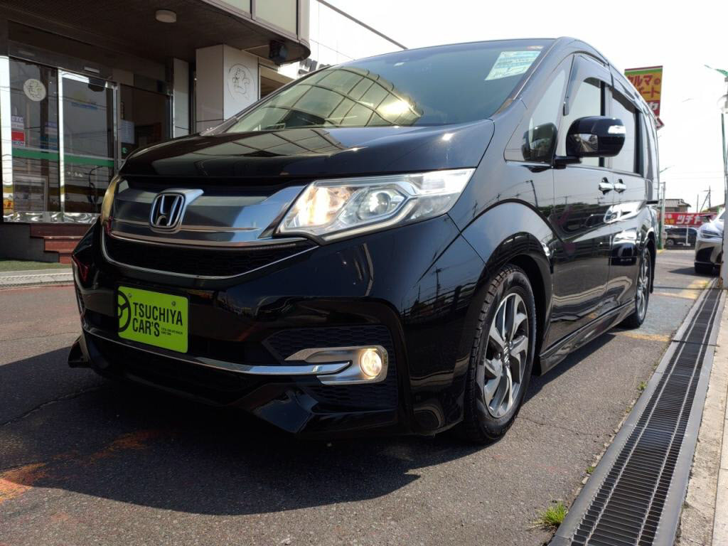 ホンダ　ステップワゴンスパーダ　スパーダ