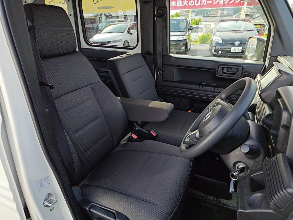 Ｎ－ＶＡＮＬ・ホンダセンシングの写真 21