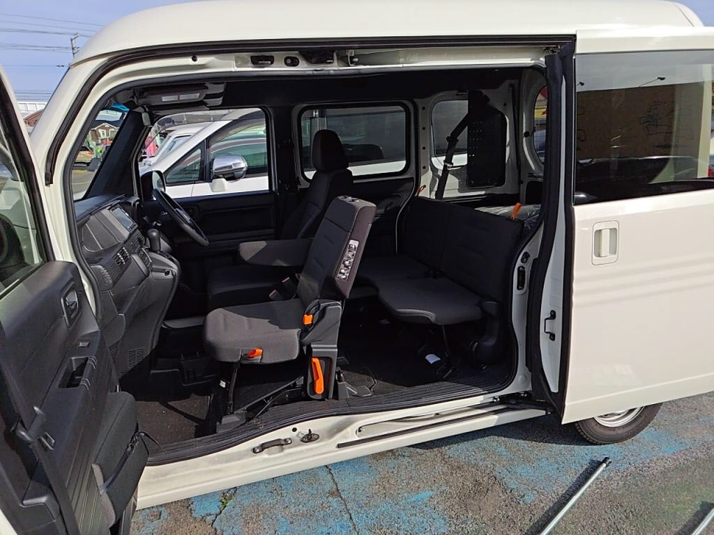 Ｎ－ＶＡＮＬ・ホンダセンシングの写真 23