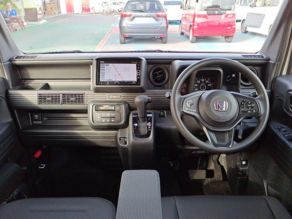 Ｎ－ＶＡＮＬ・ホンダセンシングの写真 3