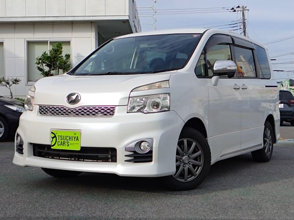 トヨタ　ヴォクシー　ＺＳキラメキ２