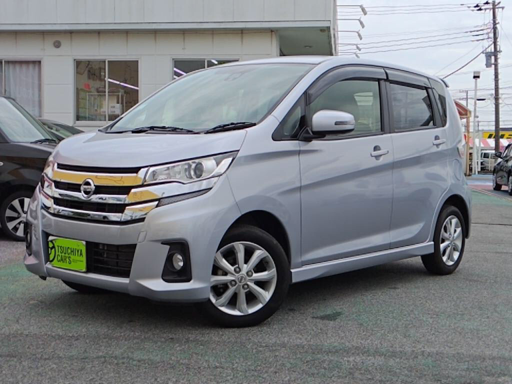 ニッサン　デイズハイウェイスター　ハイウェイスターＸ