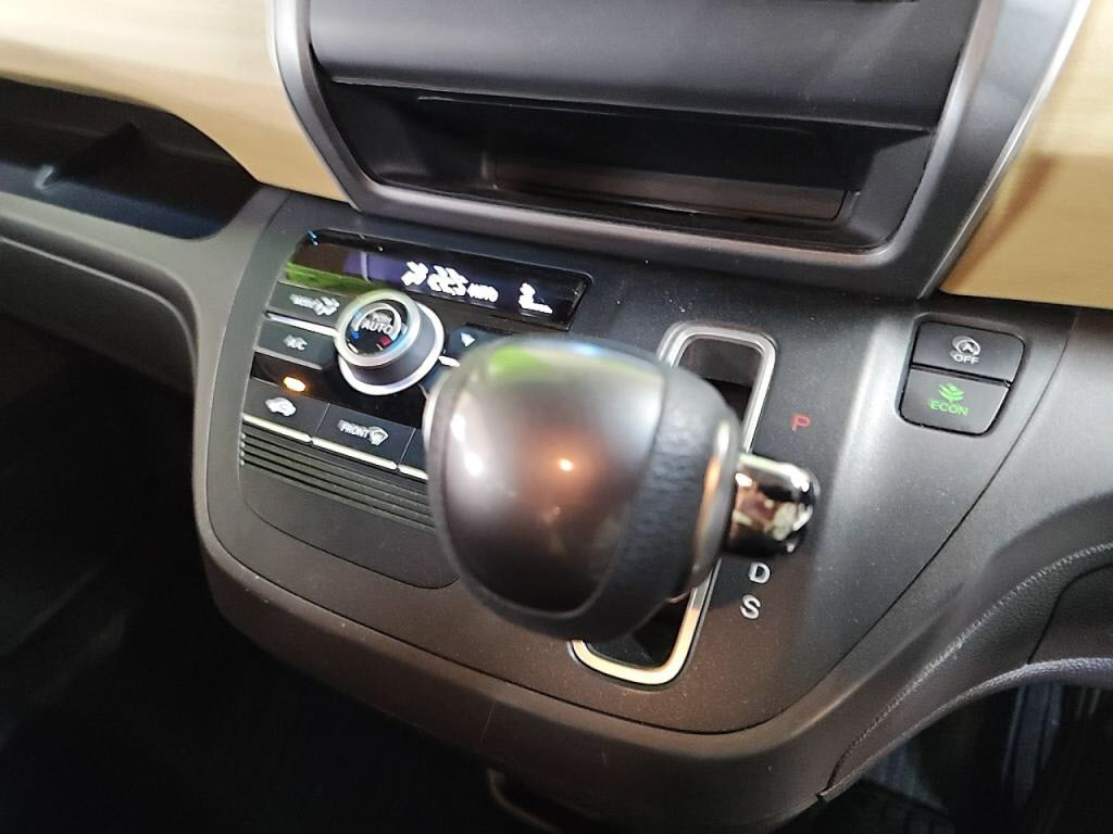 フリードＧホンダセンシングの写真 16