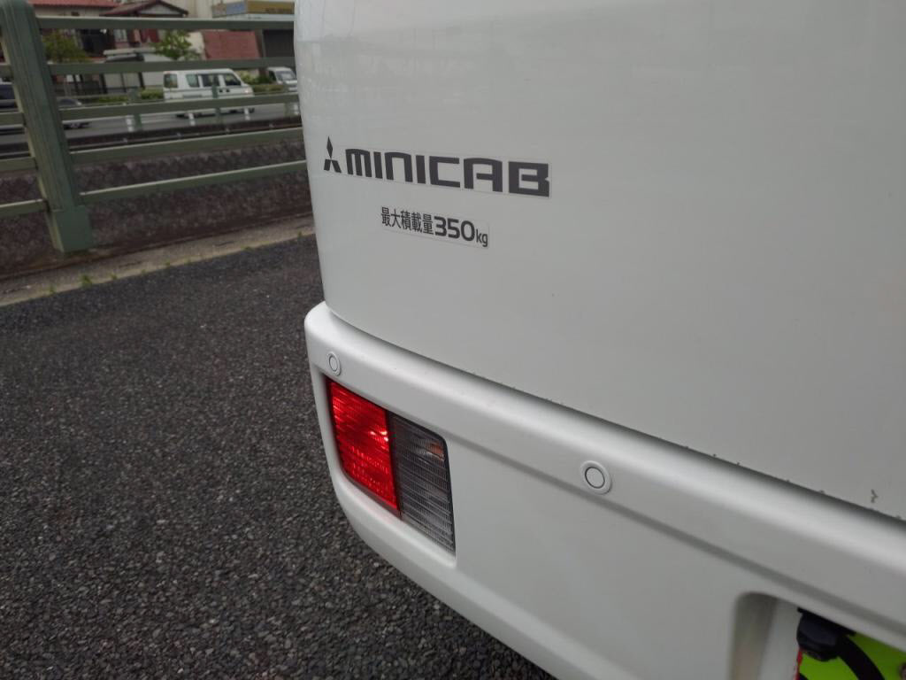 ミニキャブバンＧの写真 12