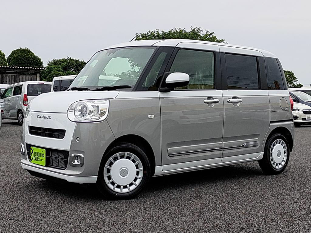 ダイハツ　ムーヴキャンバス　ストライプスＧ