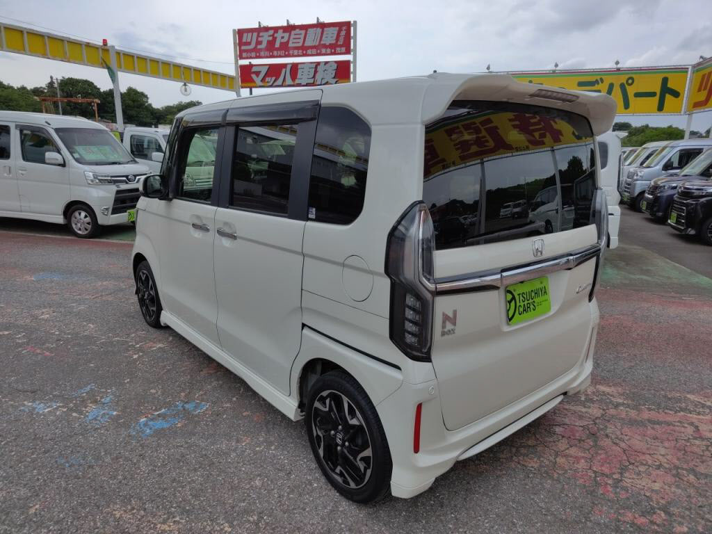 Ｎ＿ＢＯＸカスタムＧ・Ｌターボホンダセンシングの写真 12