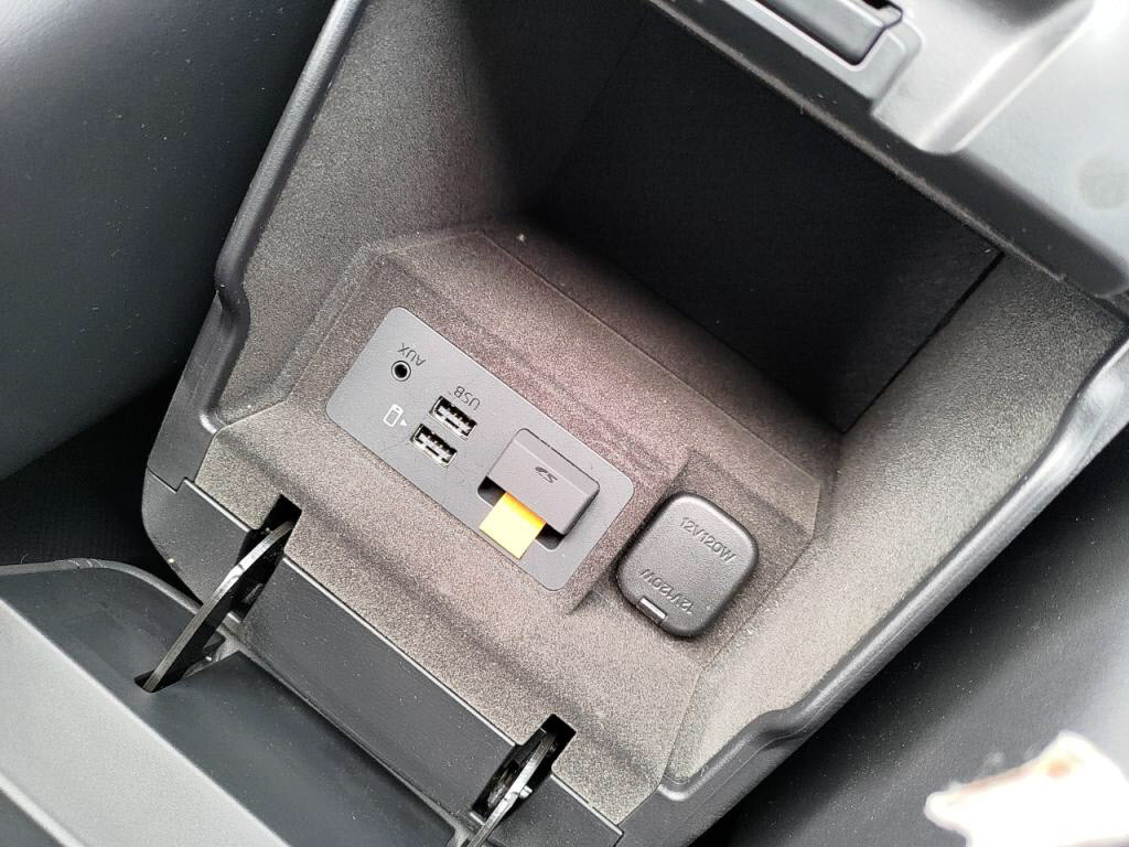 マツダ６ワゴン２５Ｔ＿Ｓパッケージの写真 19