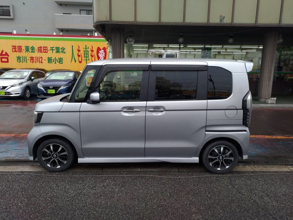Ｎ＿ＢＯＸカスタムＧ・Ｌホンダセンシングの写真 12