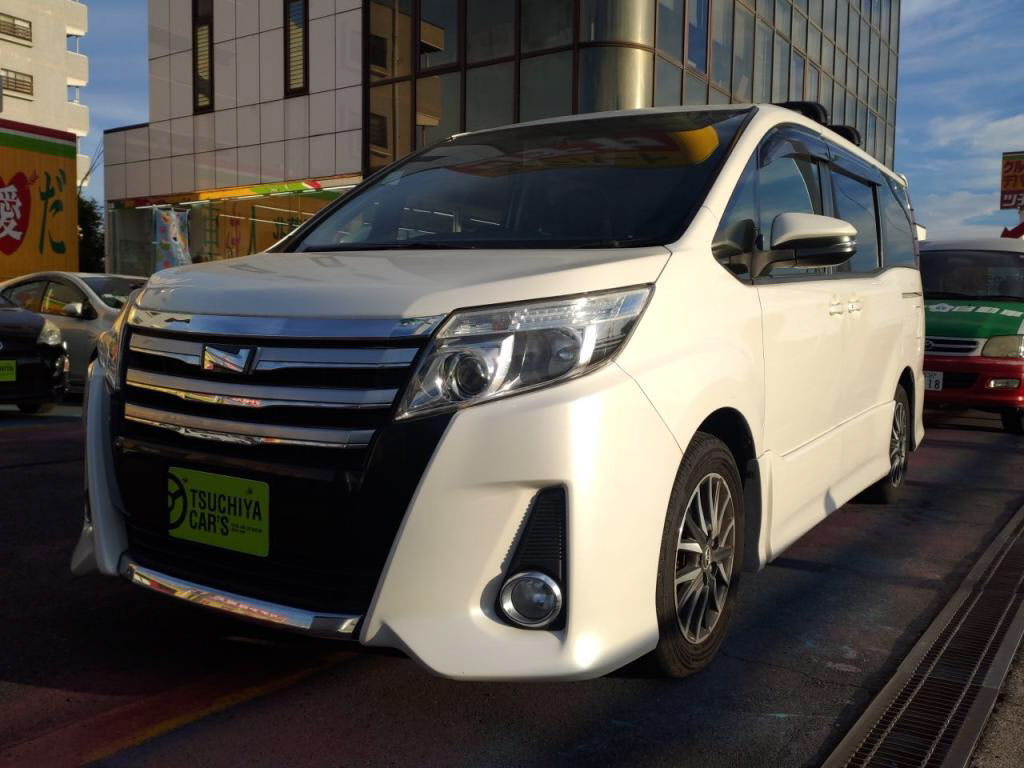 トヨタ　ノア　Ｓｉ