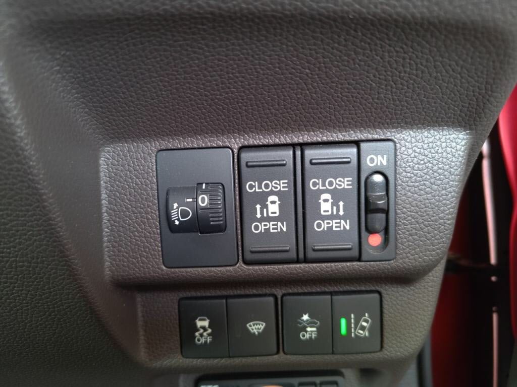 フリードＧホンダセンシングの写真 15