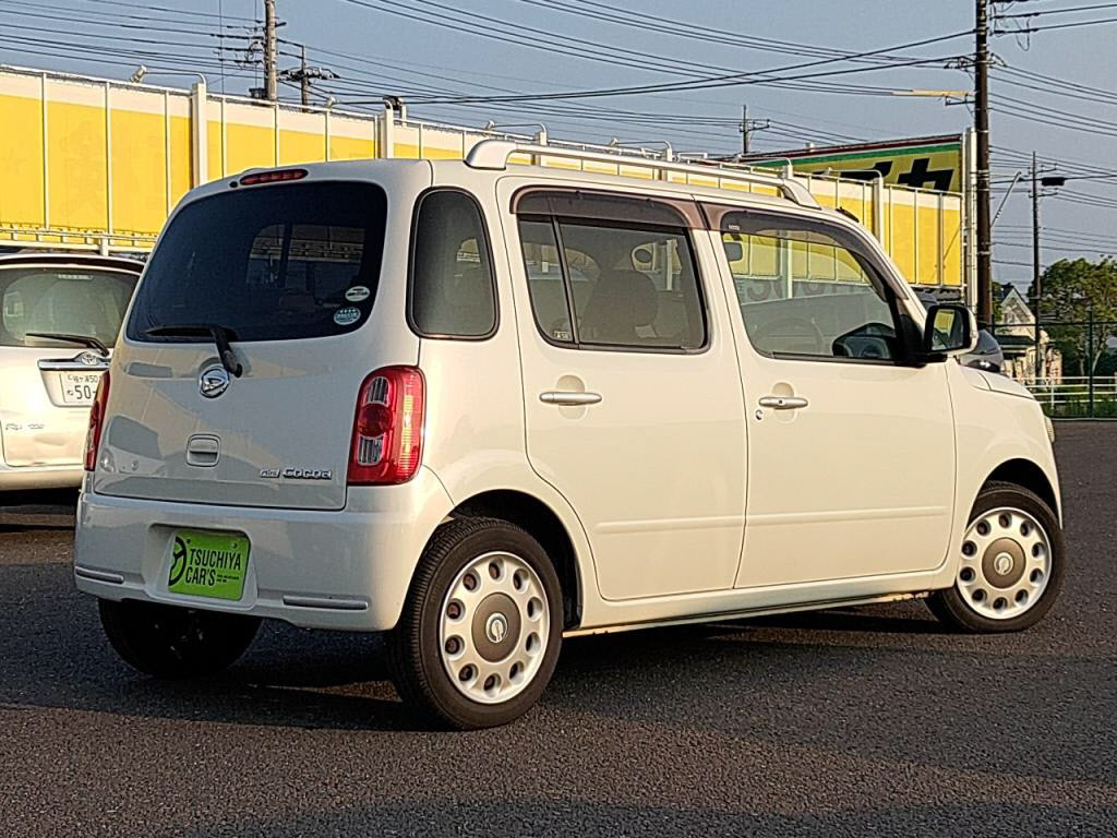 ミラココアココアプラスＸの写真 2