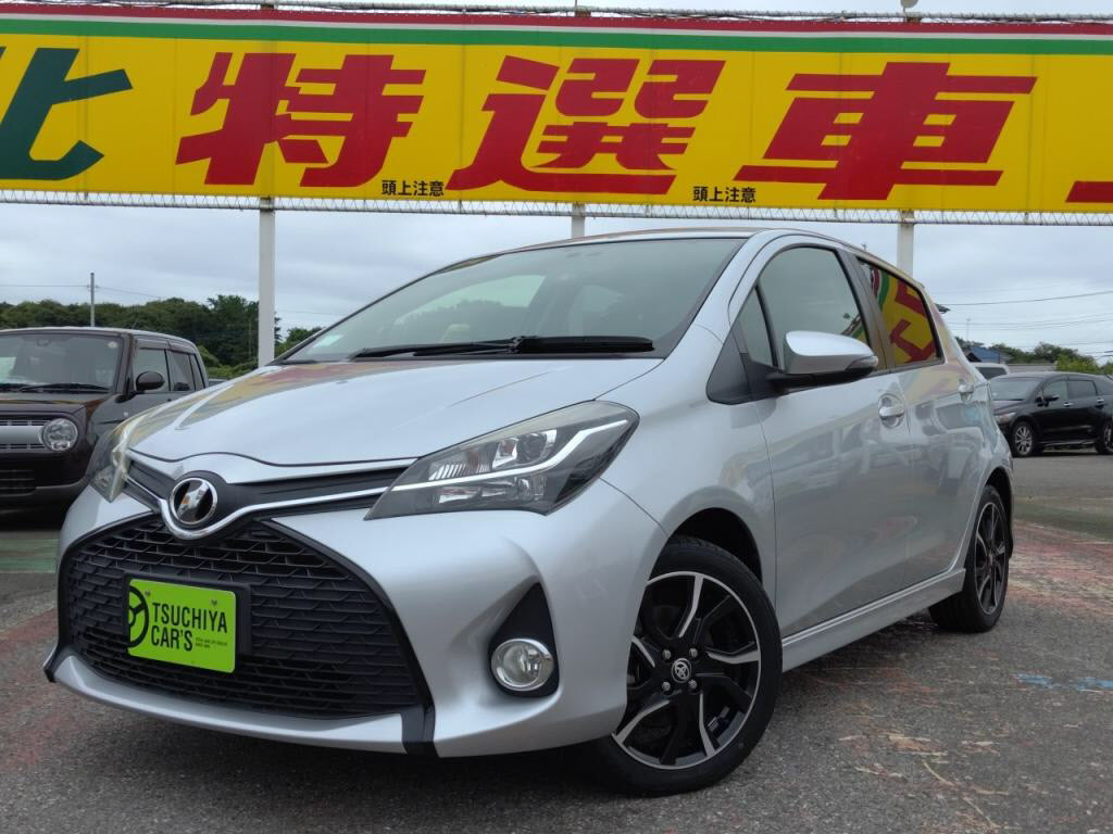 トヨタ　ヴィッツ５Ｄ　ＲＳ