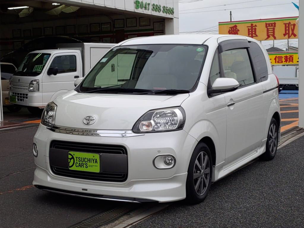 トヨタ　ポルテ　Ｆ