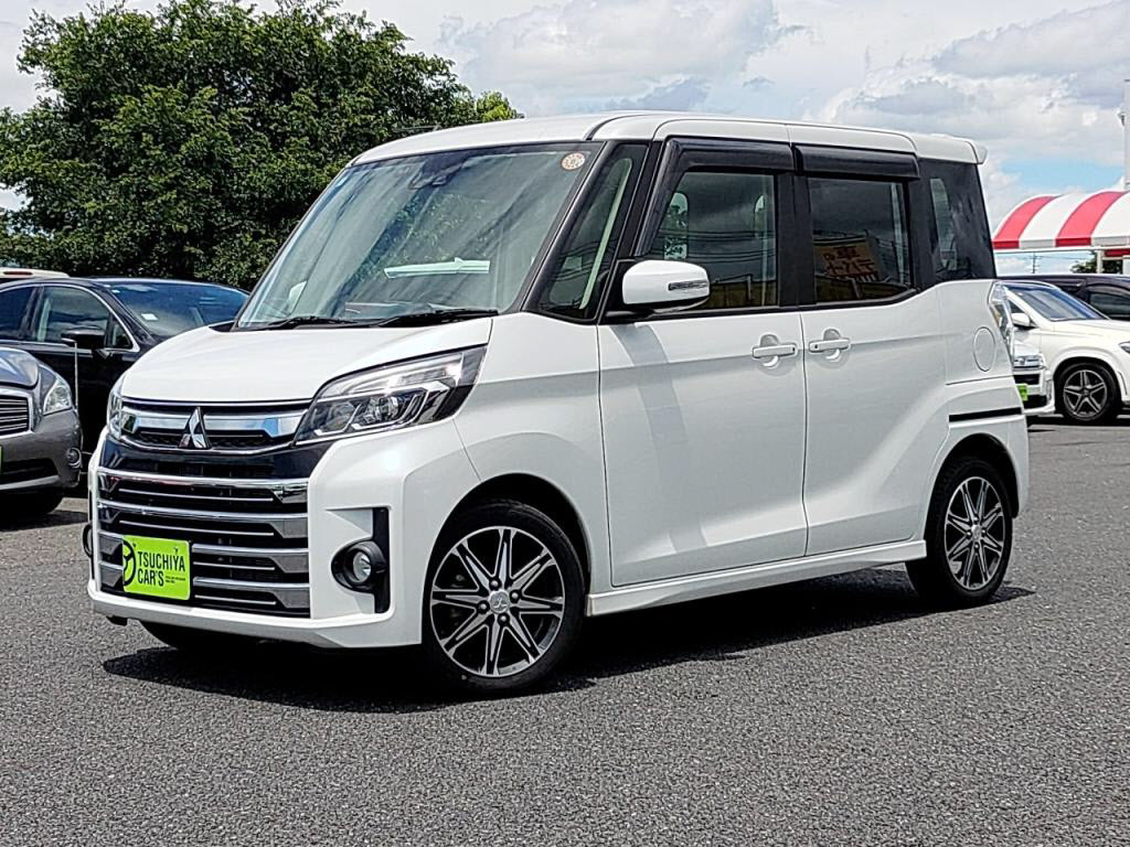 ミツビシ　ｅｋスペースカスタム　カスタムＴセーフティプラスエディション