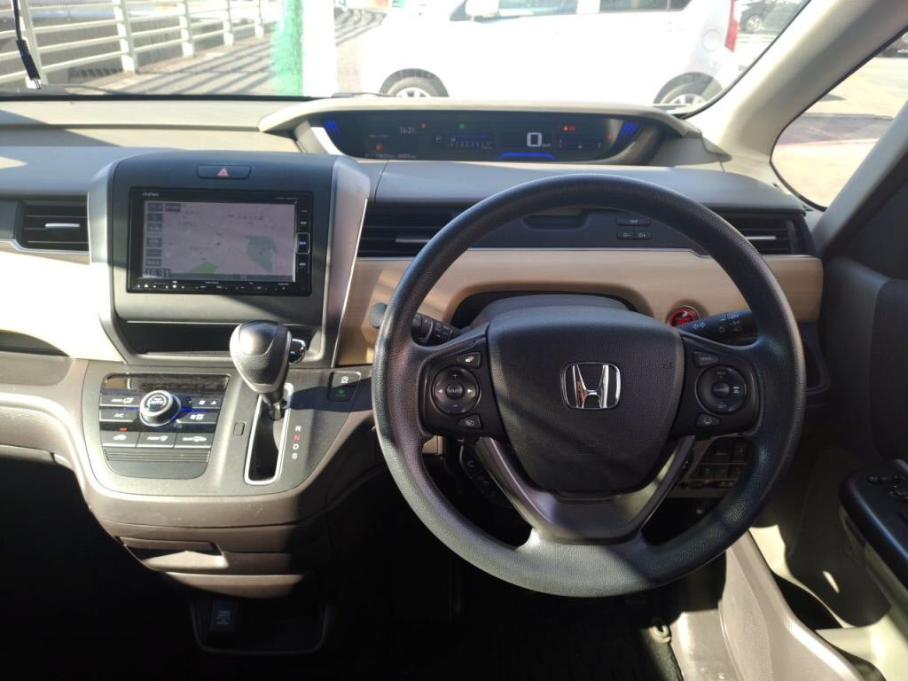 フリードＧホンダセンシングの写真 3