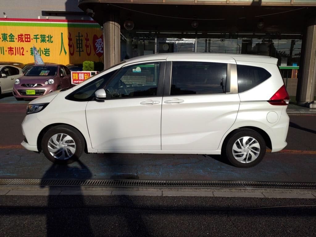 フリードＧホンダセンシングの写真 12