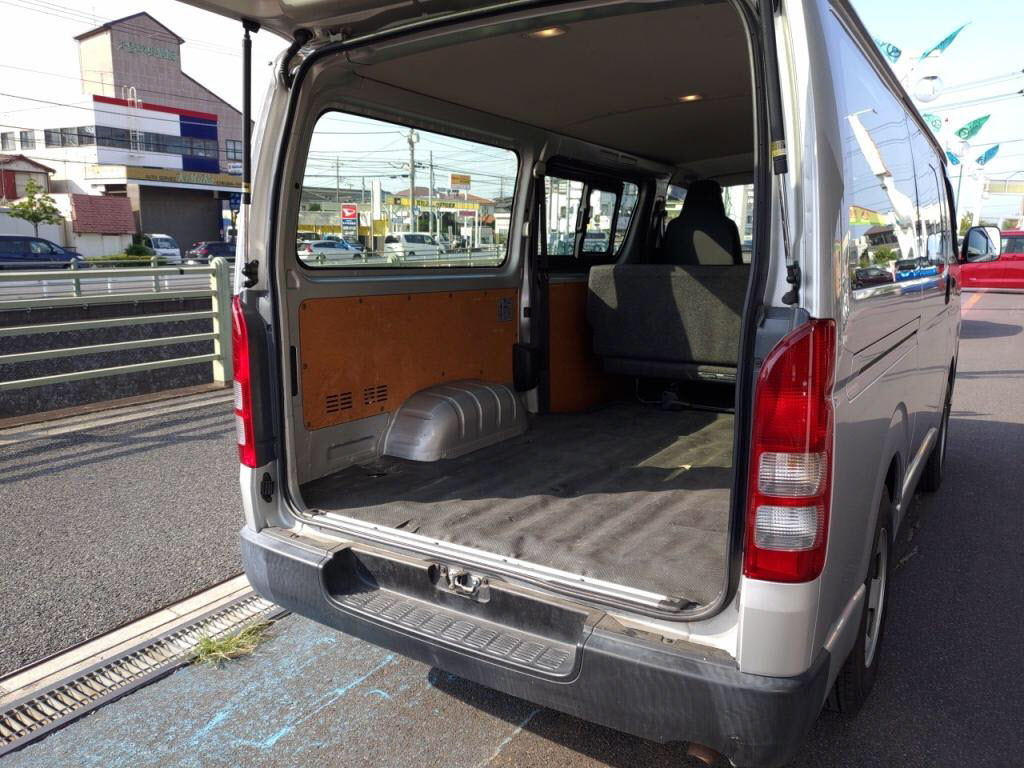 ハイエースバンロングＤＸの写真 26
