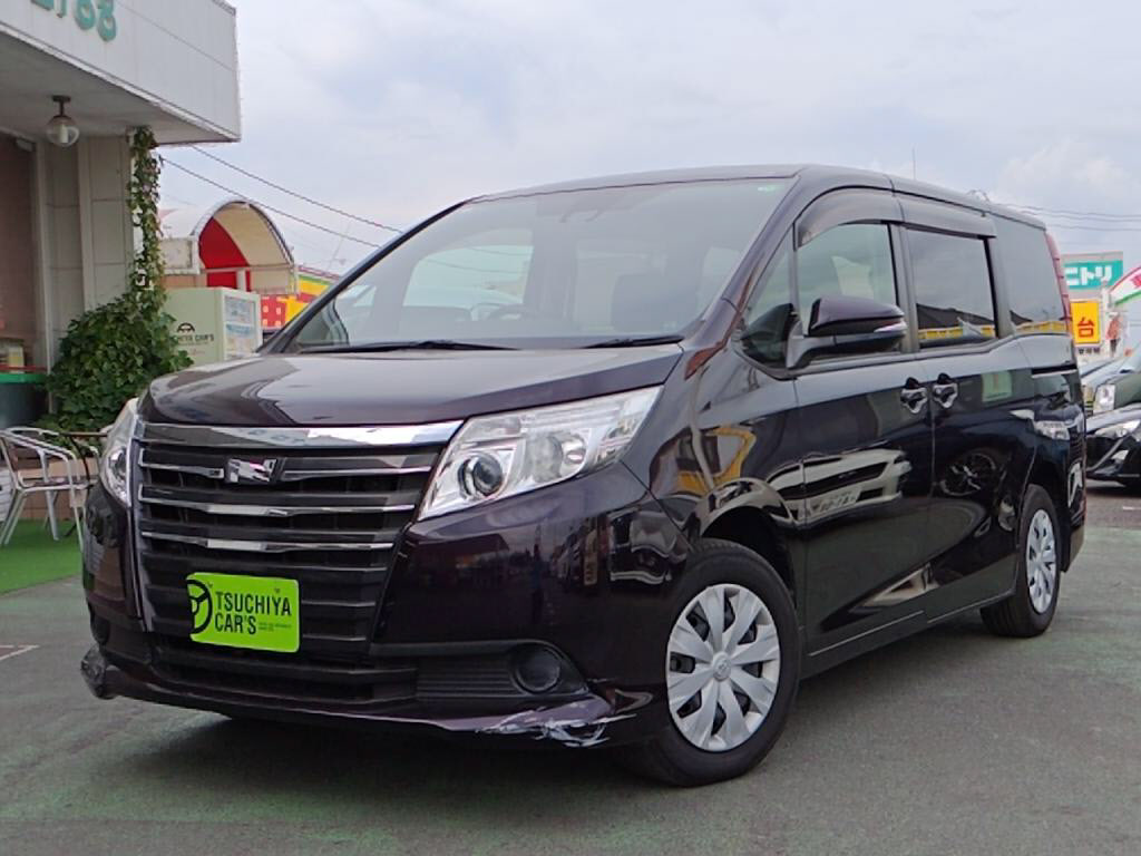 トヨタ　ノア　Ｘ