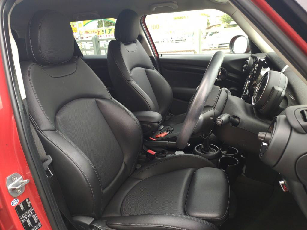 ＢＭＷミニ５ＨＢクーパーの写真 20