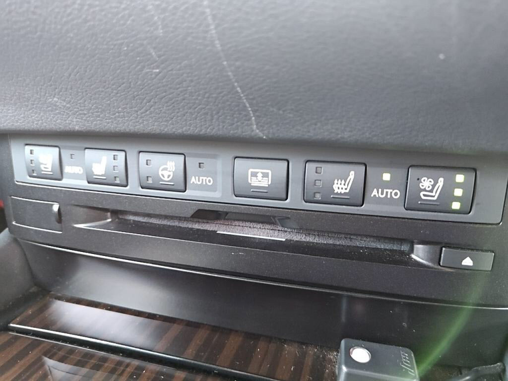 ＥＳＥＳ３００ｈバージョンＬの写真 19