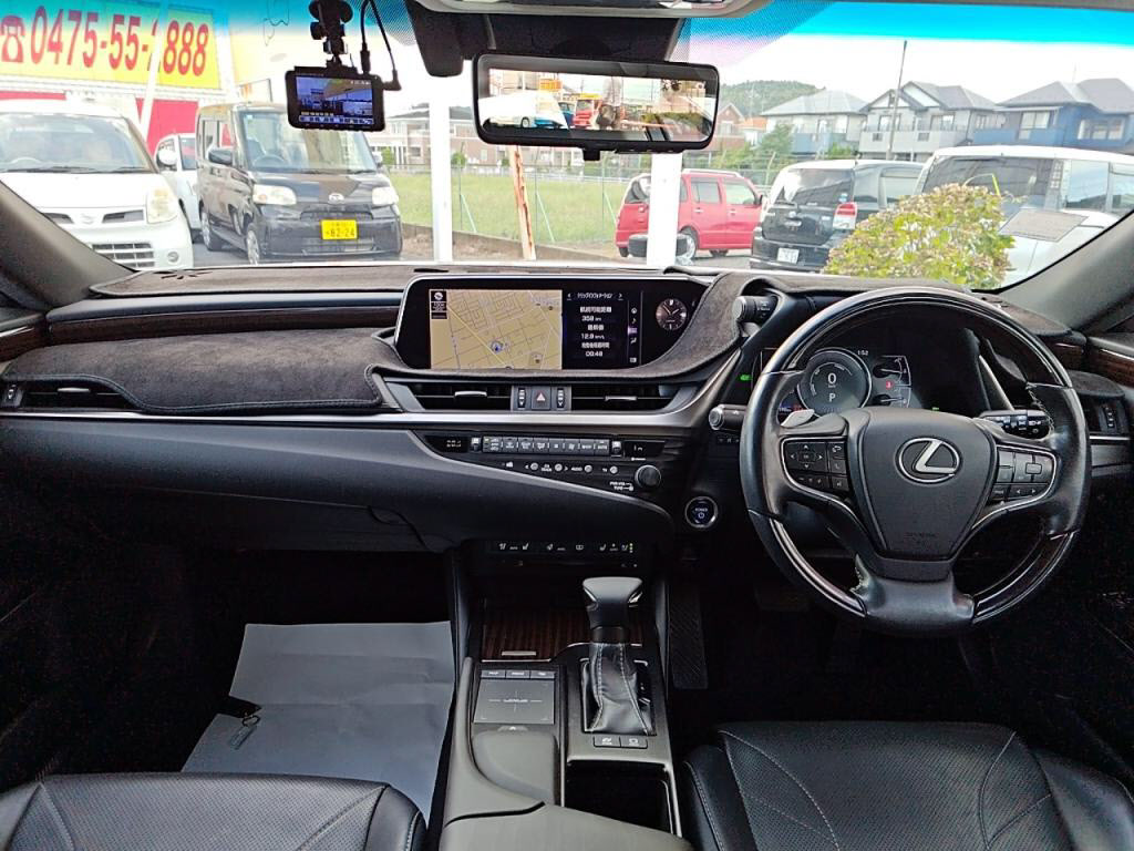 ＥＳＥＳ３００ｈバージョンＬの写真 3