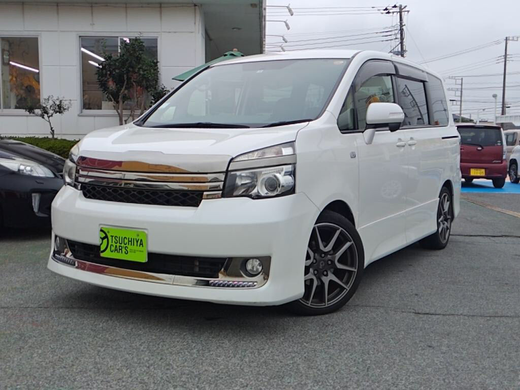 トヨタ　ヴォクシー　Ｚ＿Ｇｓ